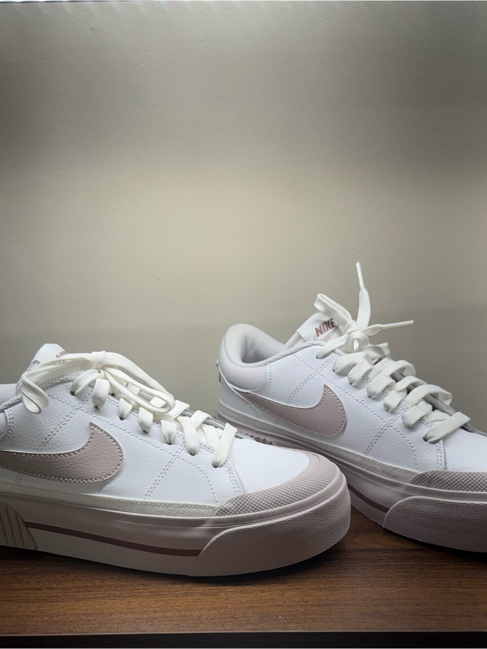 Nike Court Legacy Lift Women's Sneakers